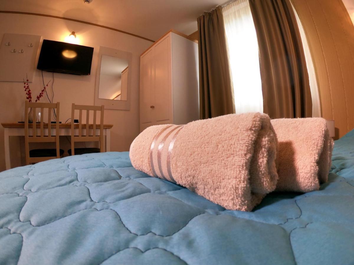 Cabana La Pestera Pestera  Екстериор снимка